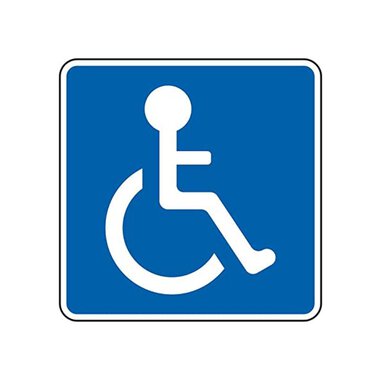Ein blaues Schild mit einem Symbol für Barrierefreiheit. Es zeigt eine stilisierte Person im Rollstuhl. | © Parkplatz für mobilitätseingeschränkte Personen