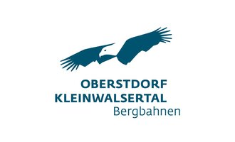 Ein minimalistisches Logo mit einem stilisierten Adler und dem Schriftzug "Oberstdorf Kleinwalsertal Bergbahnen". Es vermittelt ein Gefühl von Natur und Bergsport. | © OBERSTDORF · KLEINWALSERTAL BERGBAHNEN