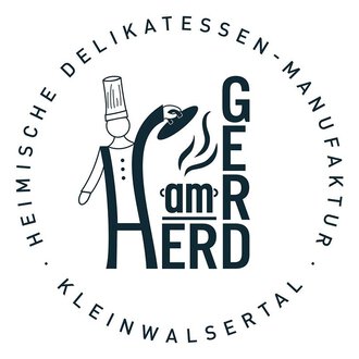 A stylized logo featuring a chef and the text "GEr am HERD". It represents a delicatessen manufacturing company in Kleinwalsertal. | © Gerd am Herd | Gerd Hammerer Logo