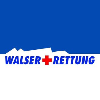 A logo of the Walser Rescue with a blue background. It features the lettering "WALSER + RETTUNG" in red and white letters. | © Walser Rettung Logo