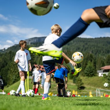 © Kleinwalsertal Tourismus eGen • Fußballschule Anstoß